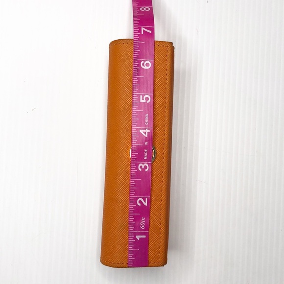 Tory Burch Glasses Case - Picture 5 of 6